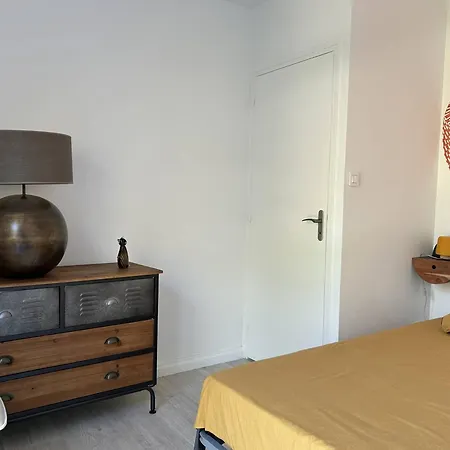 Apartmán T4 - 6 Pers - Parking - Vue A St Georges De Didonne - Fr-1-738-51