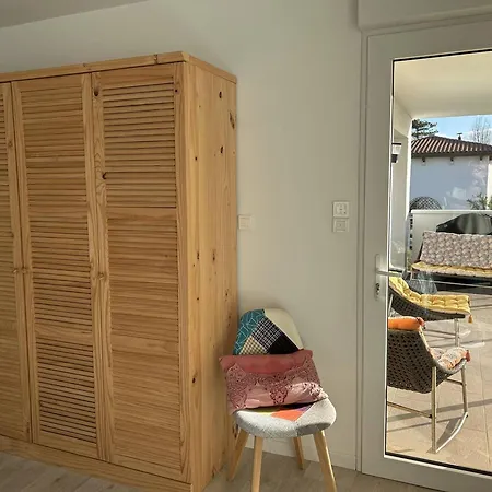 T4 - 6 Pers - Parking - Vue A St Georges De Didonne - Fr-1-738-51 * Saint-Georges-de-Didonne