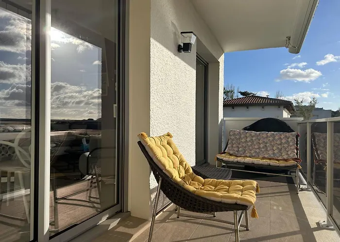 T4 - 6 Pers - Parking - Vue A St Georges De Didonne - Fr-1-738-51