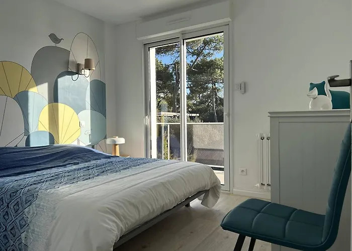 T4 - 6 Pers - Parking - Vue A St Georges De Didonne - Fr-1-738-51 Apartment Saint-Georges-de-Didonne