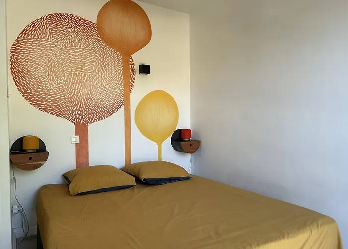 Appartement T4 - 6 Pers - Parking - Vue A St Georges De Didonne - Fr-1-738-51 *