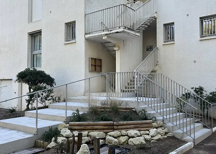 Apartment T4 - 6 Pers - Parking - Vue A St Georges De Didonne - Fr-1-738-51 *