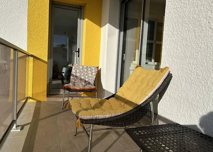 T4 - 6 Pers - Parking - Vue A St Georges De Didonne - Fr-1-738-51 *